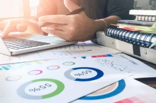 Choosing the Right Business Analyst Training in Lombard: Factors to Consider