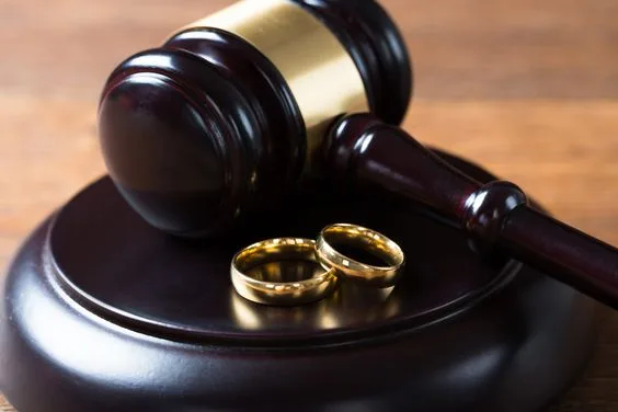 Divorce lawyers in Delhi